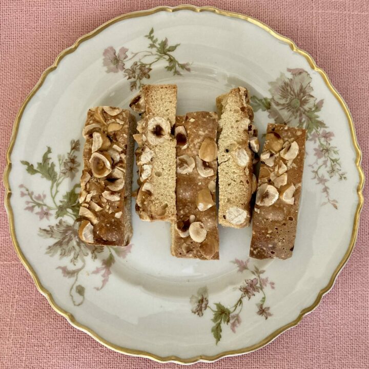 Hazelnut
Biscotti